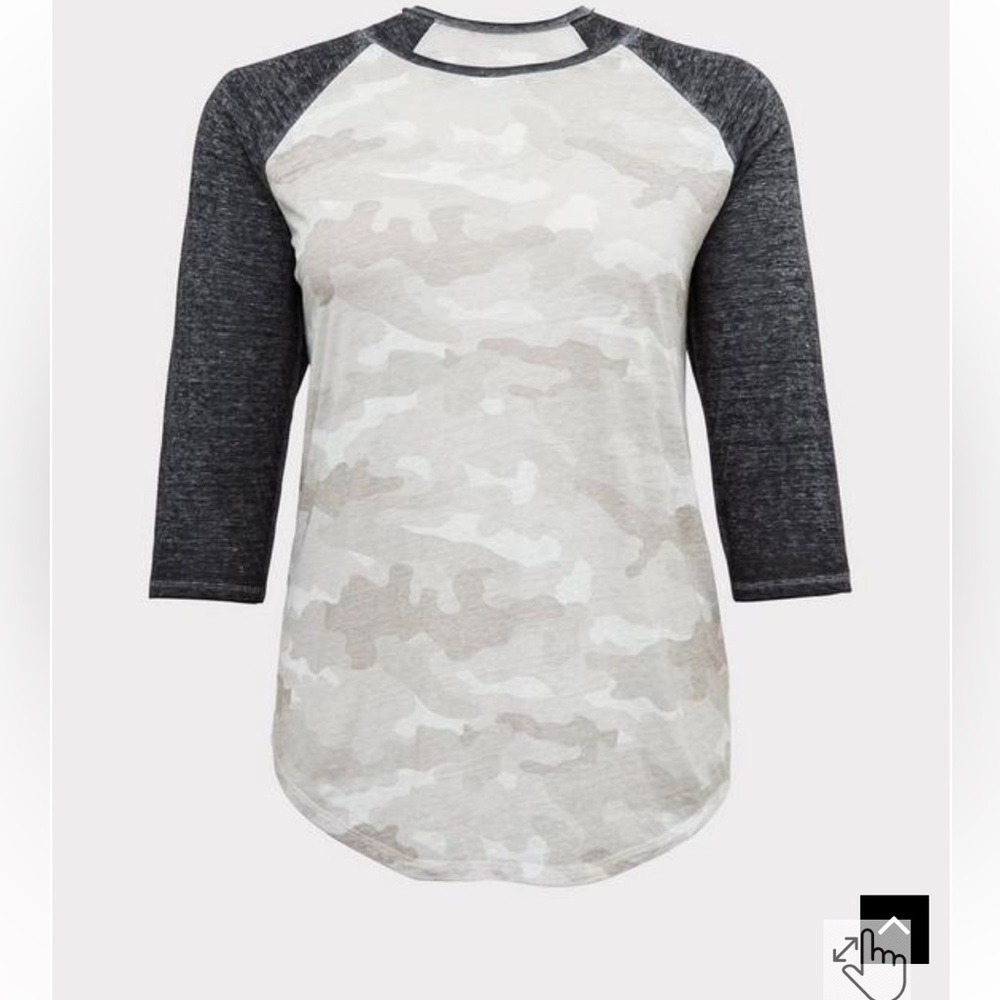 Torrid Camo Classic Fit Triblend Jersey Raglan Tee Size 0 (12)